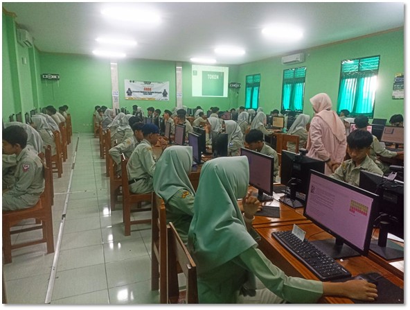 Try Out Dikpora 2 Hari Keempat, Siswa MTsN 9 Bantul Fokus Kerjakan Soal Bahasa Inggris